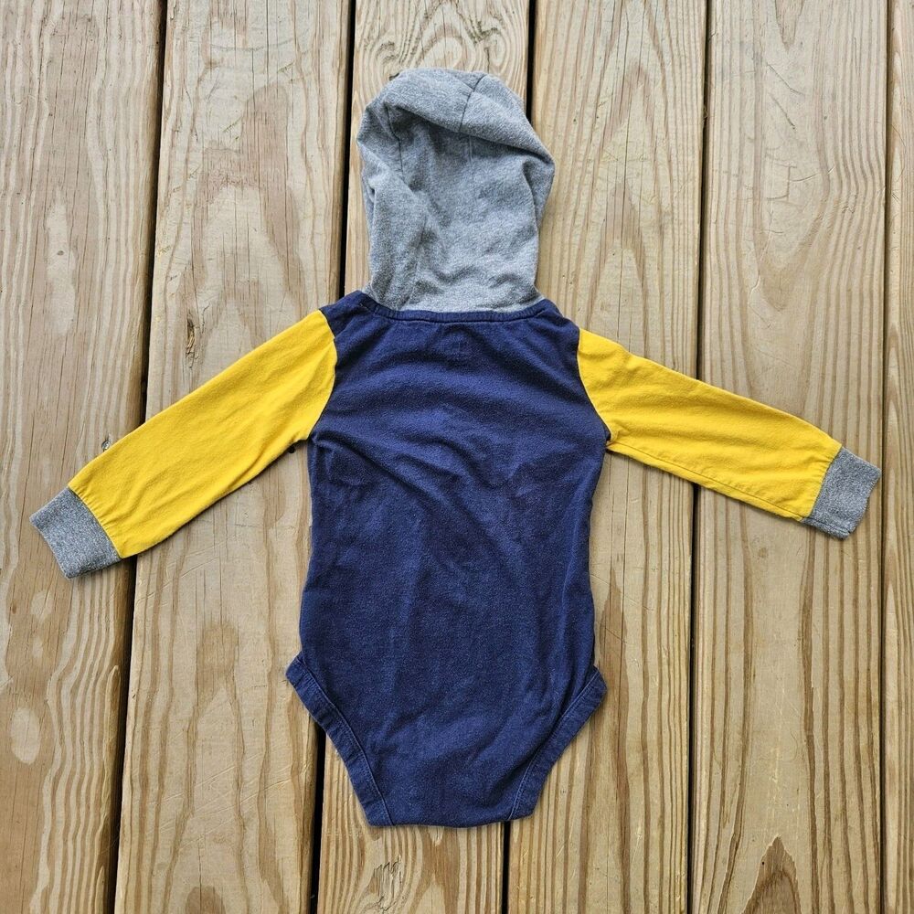 Carter's 2-Piece Color-Block Hooded Bodysuit Striped Pants Set 18M - Picture 6 of 11
